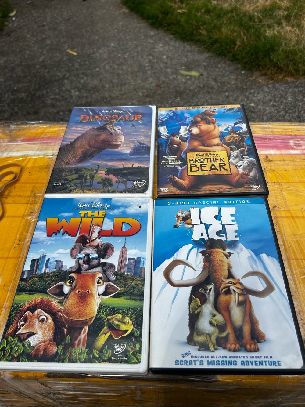 Walt Disney & Blue Ice Age DVD Lot of 4 DVDs Cartoon Multicolor Movied